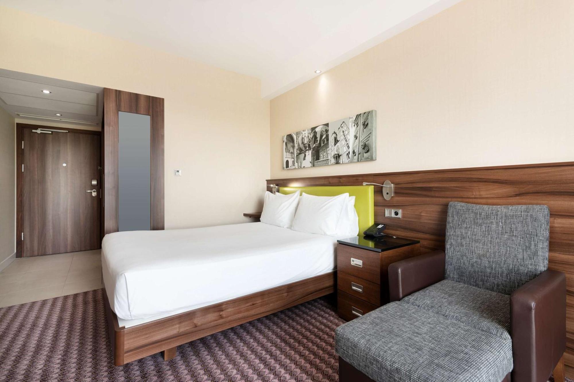 Hampton By Hilton Krakow Hotel Luaran gambar