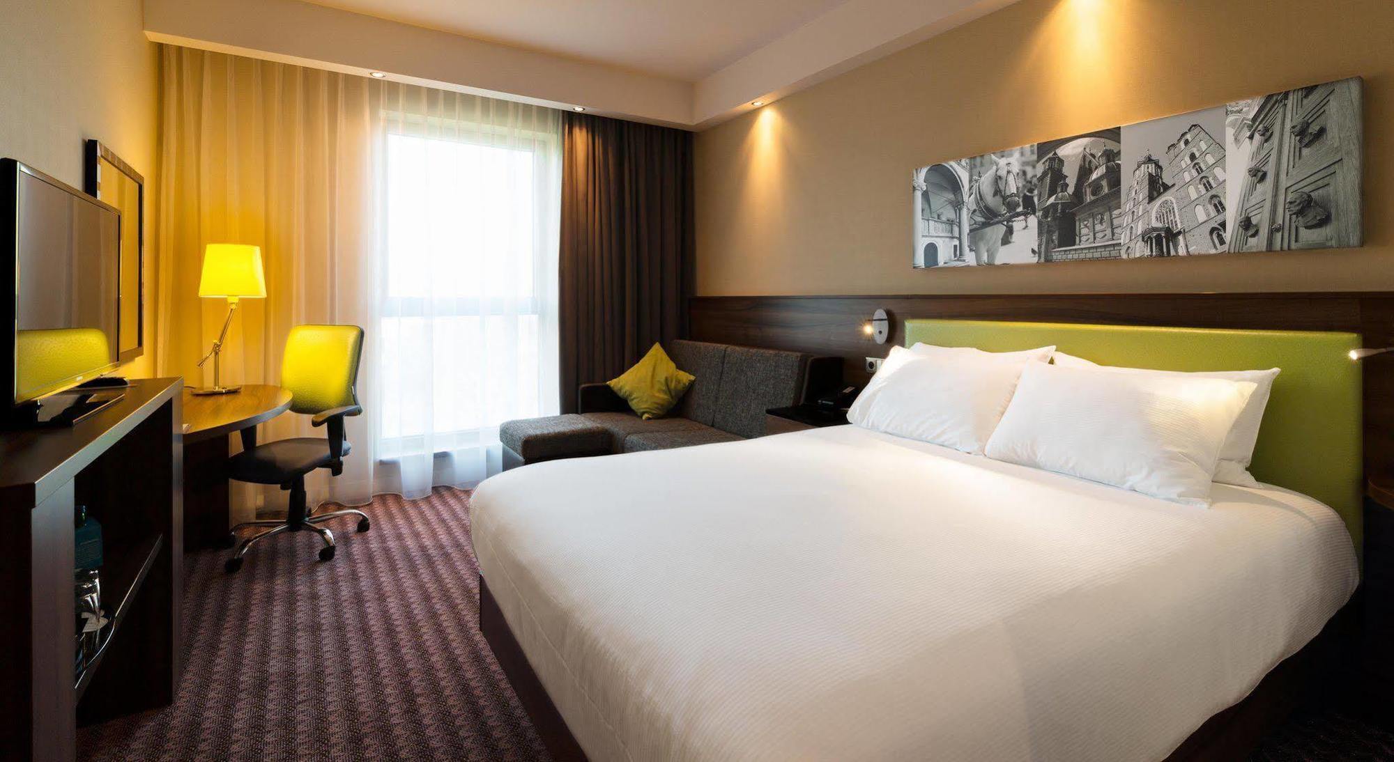 Hampton By Hilton Krakow Hotel Luaran gambar